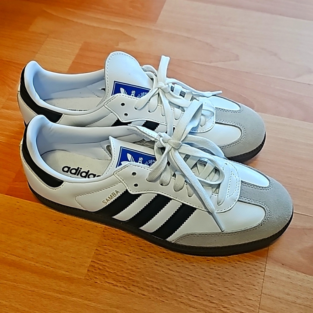 Mens Adidas Sambas